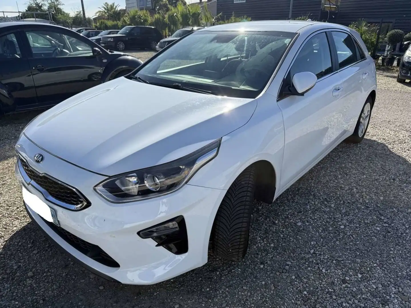 Kia Ceed / cee'd II 1.0 T-GDi 100ch ISG Active Business Weiß - 2