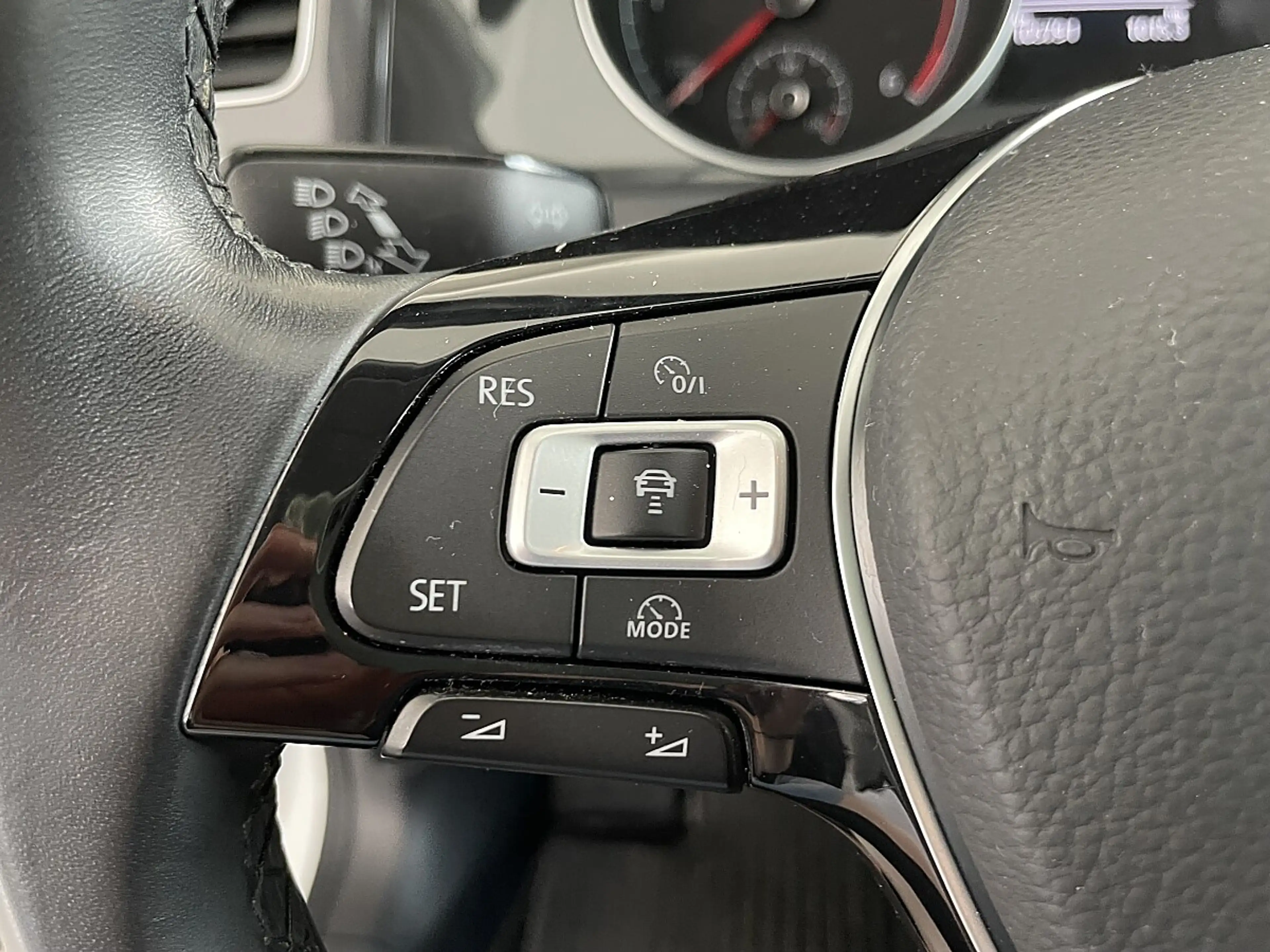 Volkswagen Golf R abbit 1,6 TDI — photo 14