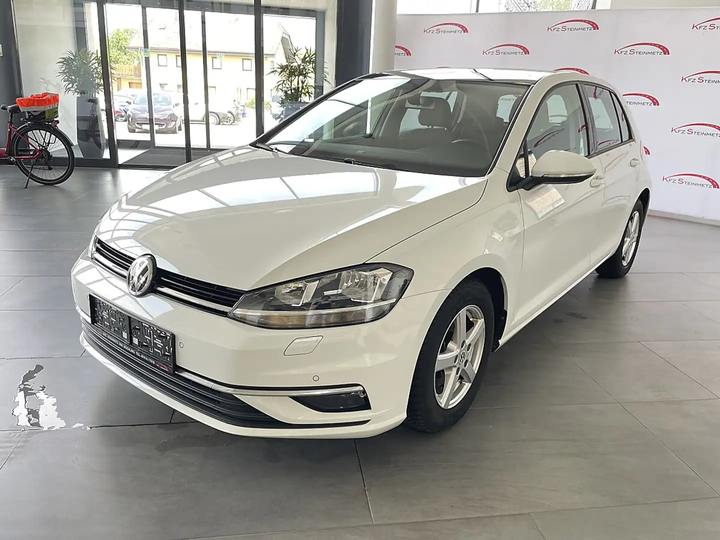 Volkswagen Golf R abbit 1,6 TDI Weiß - 1