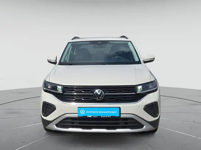 Volkswagen T-Cross view 2