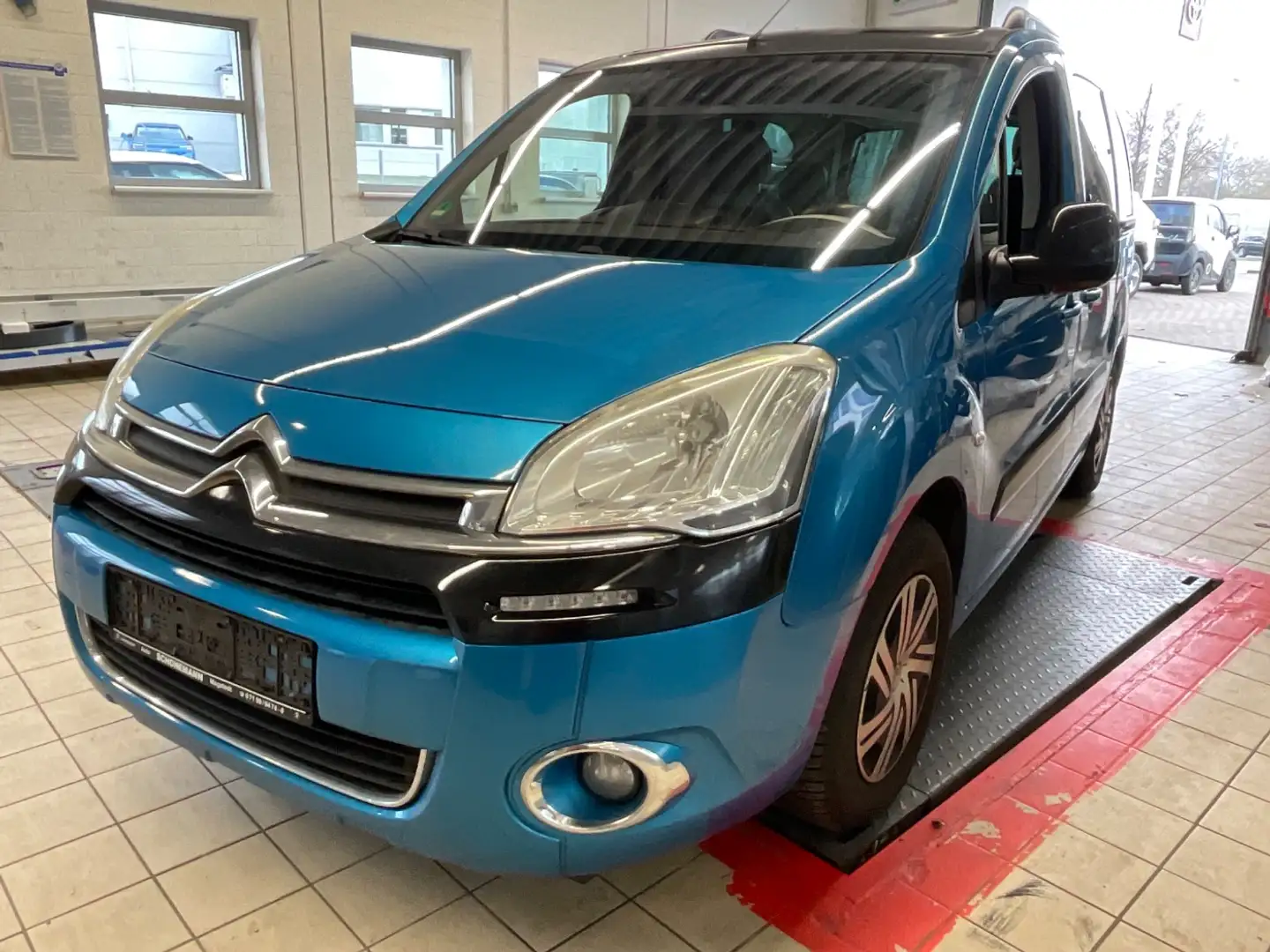 Citroen Berlingo Kombi eHDi 90 Selection PDC+Facelift Blau - 1