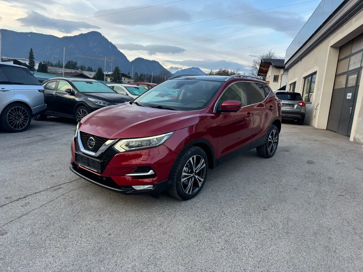 Nissan Qashqai N-Connecta 4x4 Rot - 2