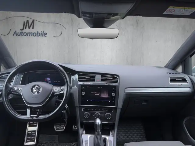 Volkswagen Golf view 13