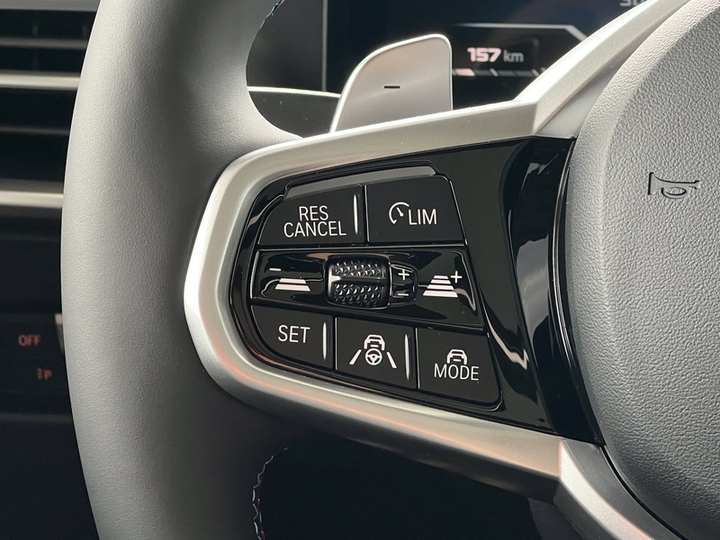 BMW 340 M340d xDrive Touring M-Pro ACC 360° AHK Pano H/K — photo 13