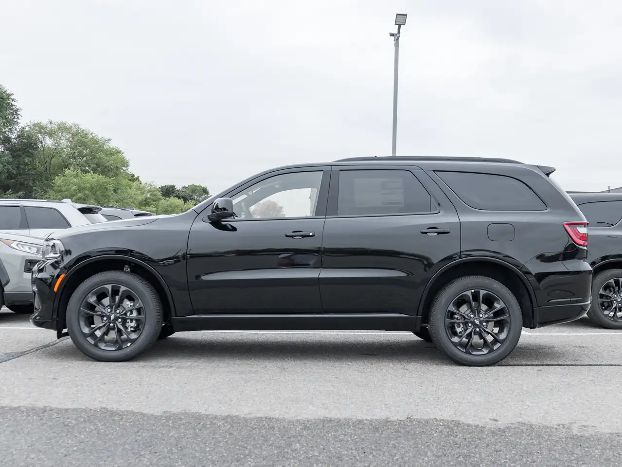 Dodge Durango снимка Dodge Durango