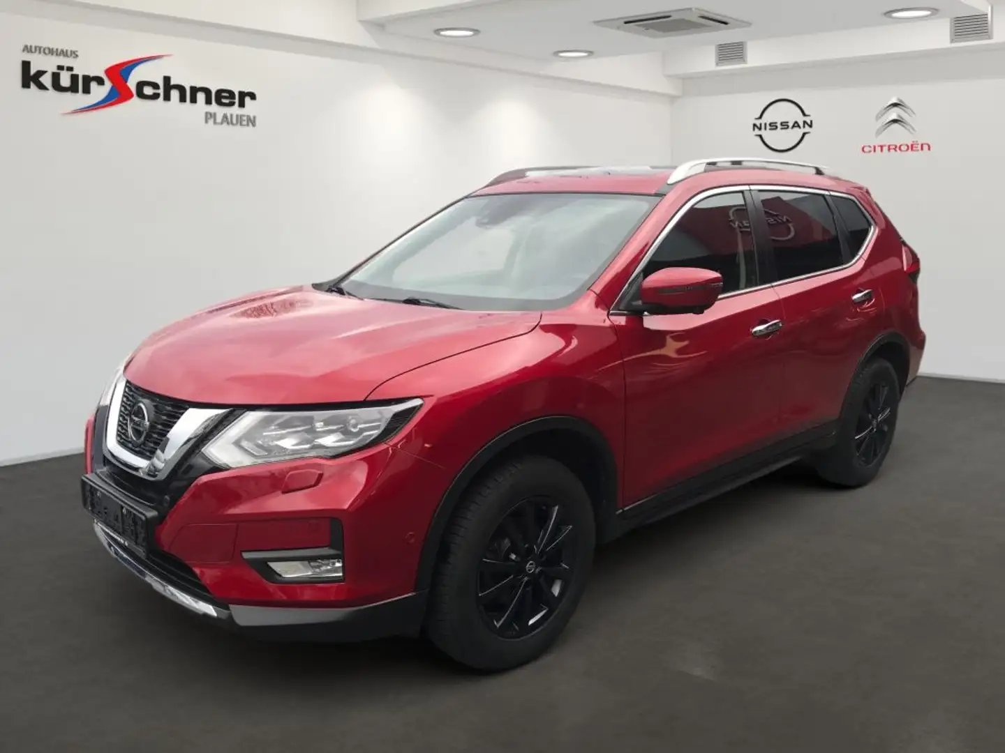 Nissan X-Trail 1.3 DIG-T N-Connecta Red - 1