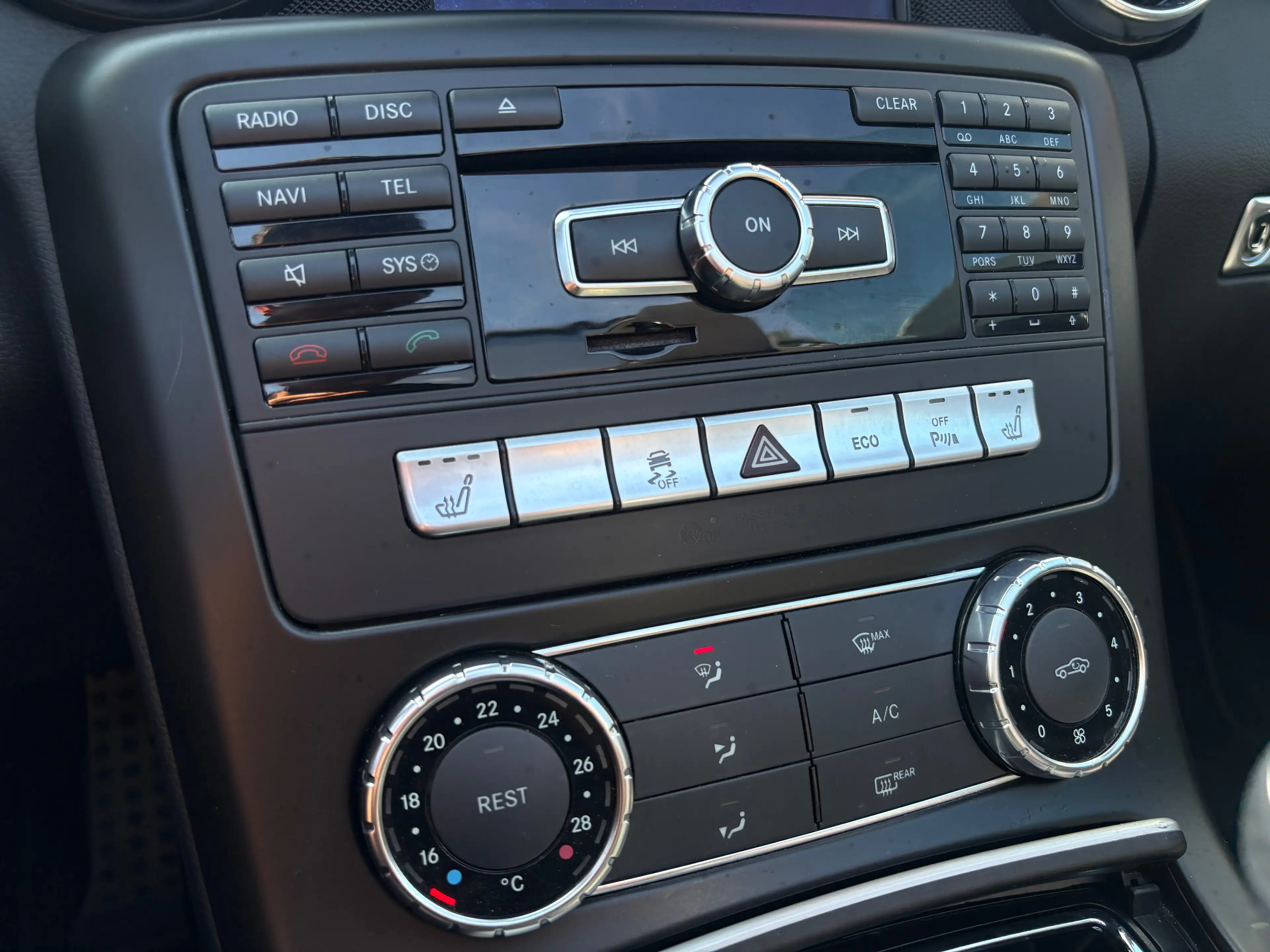 Mercedes-Benz SLK 200 SLK 200 Kompressor/NAVIGATION/CLIM/GARANTIE/SIEGESCHAUFFANT — photo 10
