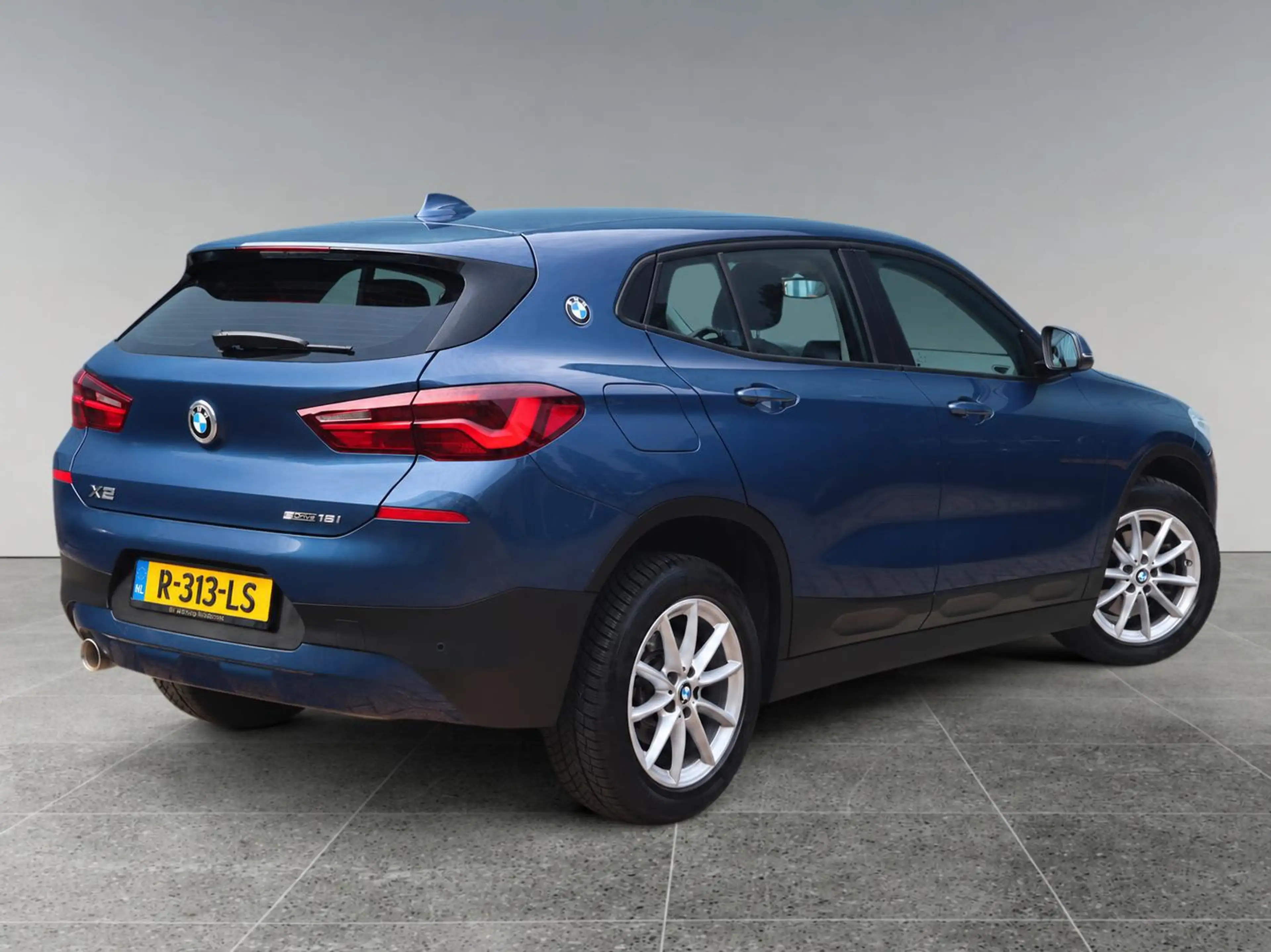 BMW X2 sDrive18i AUTOMAAT | LAGE KM-STAND | NAVI | CLIMA — photo 4