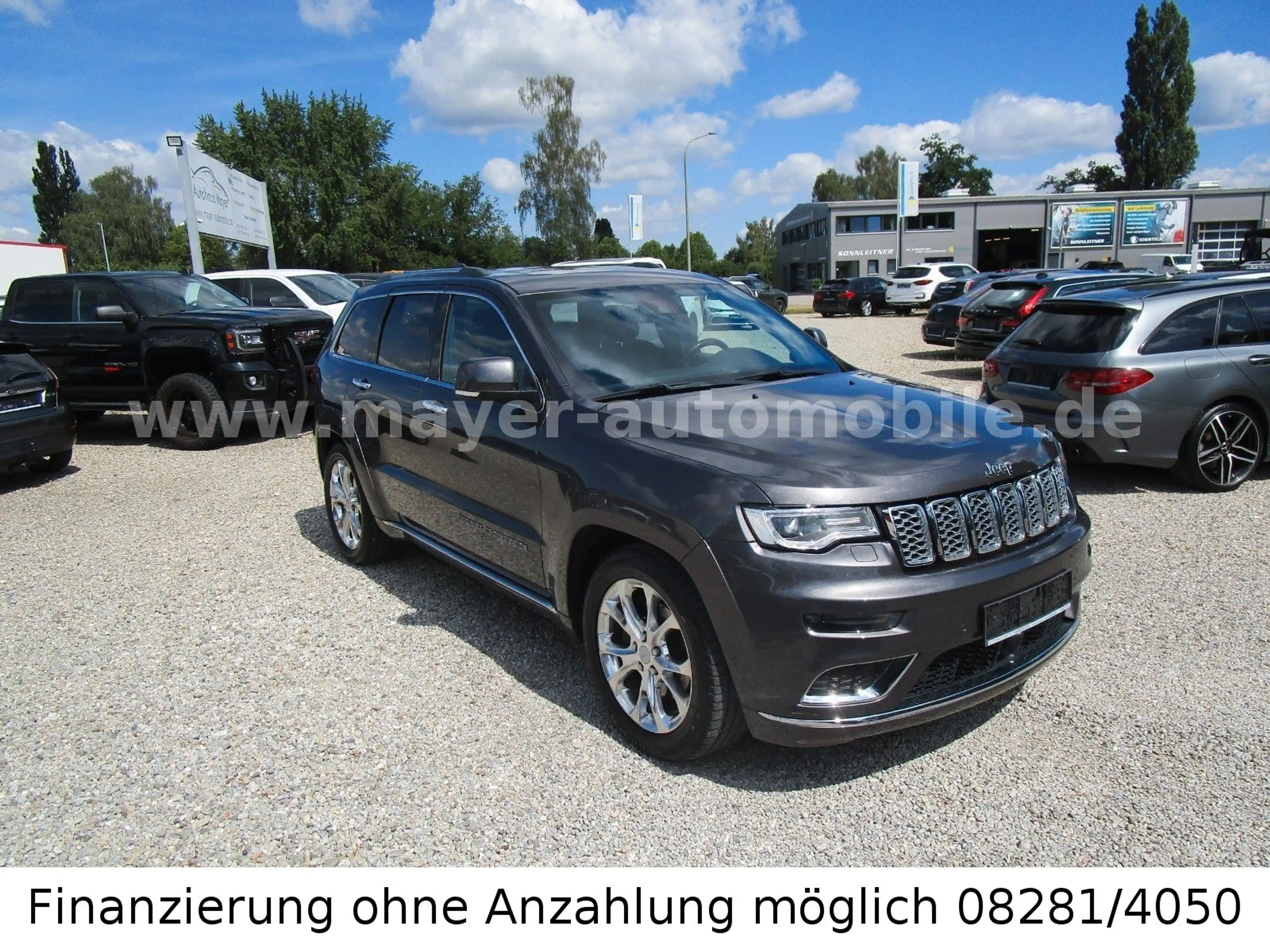 Jeep Grand Cherokee 3.0 CRD Summit*AHK*VOLL*