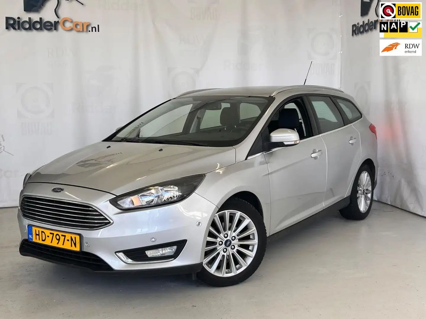 Ford Focus Wagon 1.0 Titanium Edition|NAP|NAVI|CRUISE|AIRCO|P Grau - 1