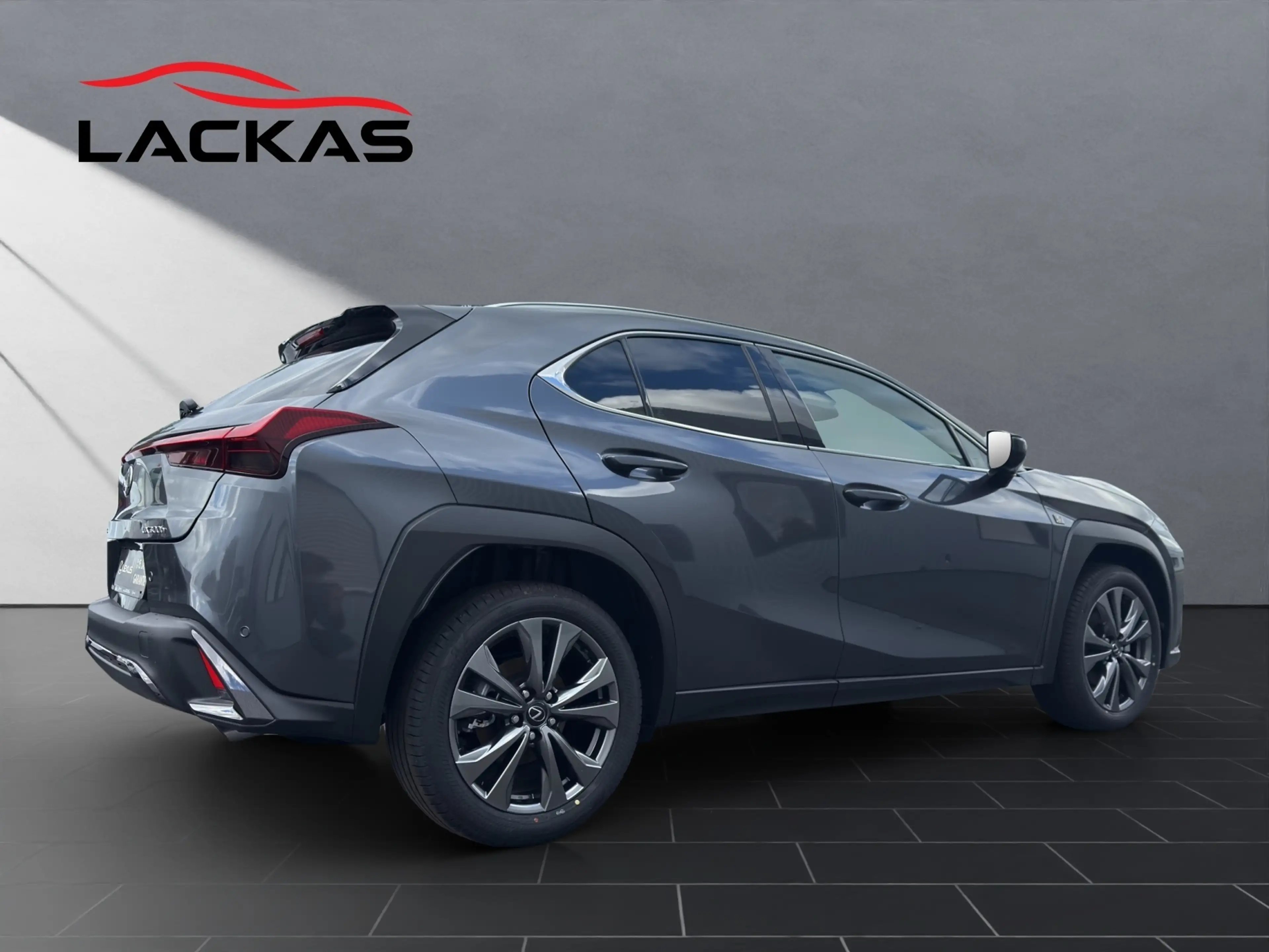 Lexus UX 250h 300 h F Sport Design Tech-Paket — photo 5