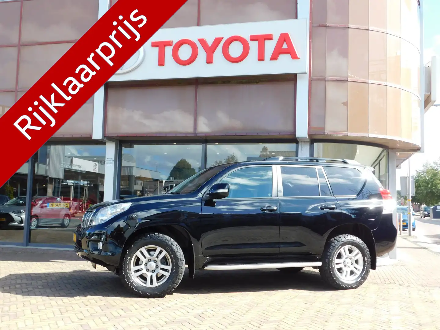 Toyota Land Cruiser 3.0 D-4D-F LX Window Van Zwart - 1
