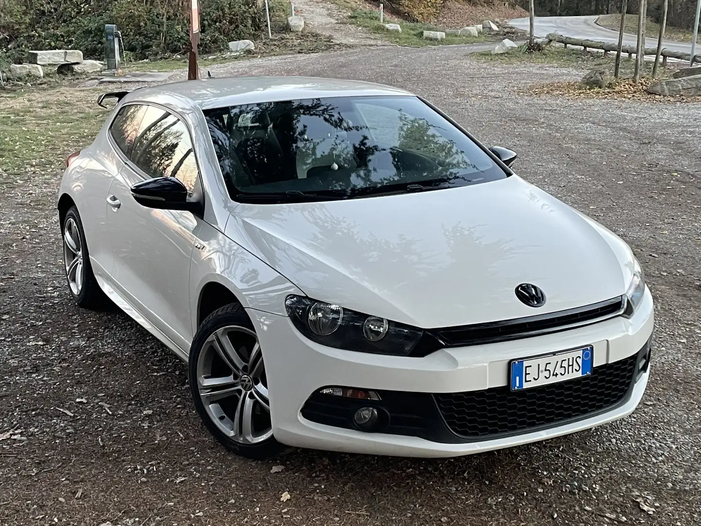 Volkswagen Scirocco Scirocco III Rline 1.4 tsi 122cv (GPL) Bianco - 2