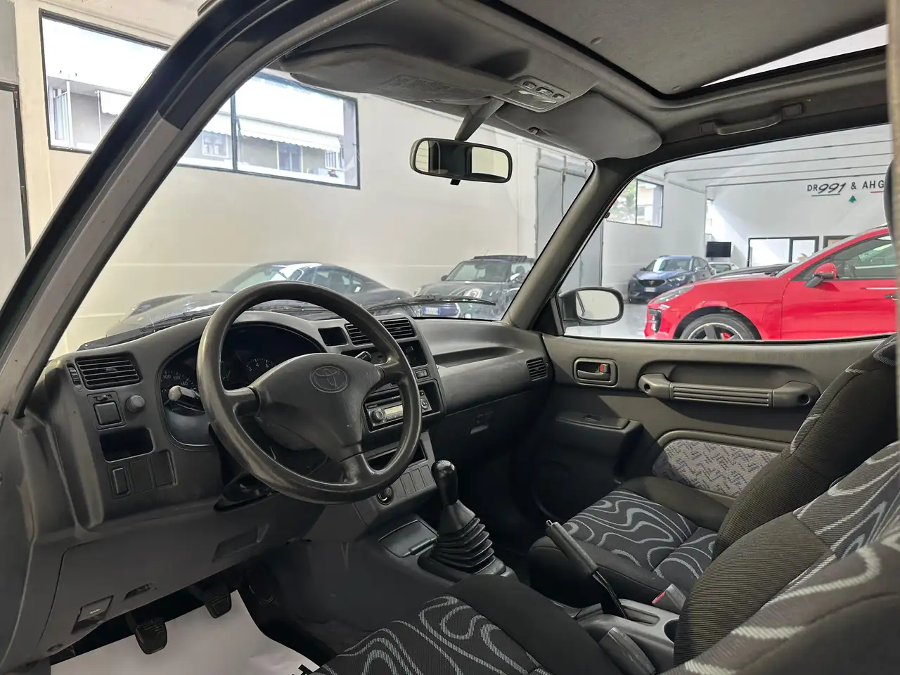 Toyota Rav4 I 1994 RAV4 3p 2.0 UNICA Tetto apribile, foto 7