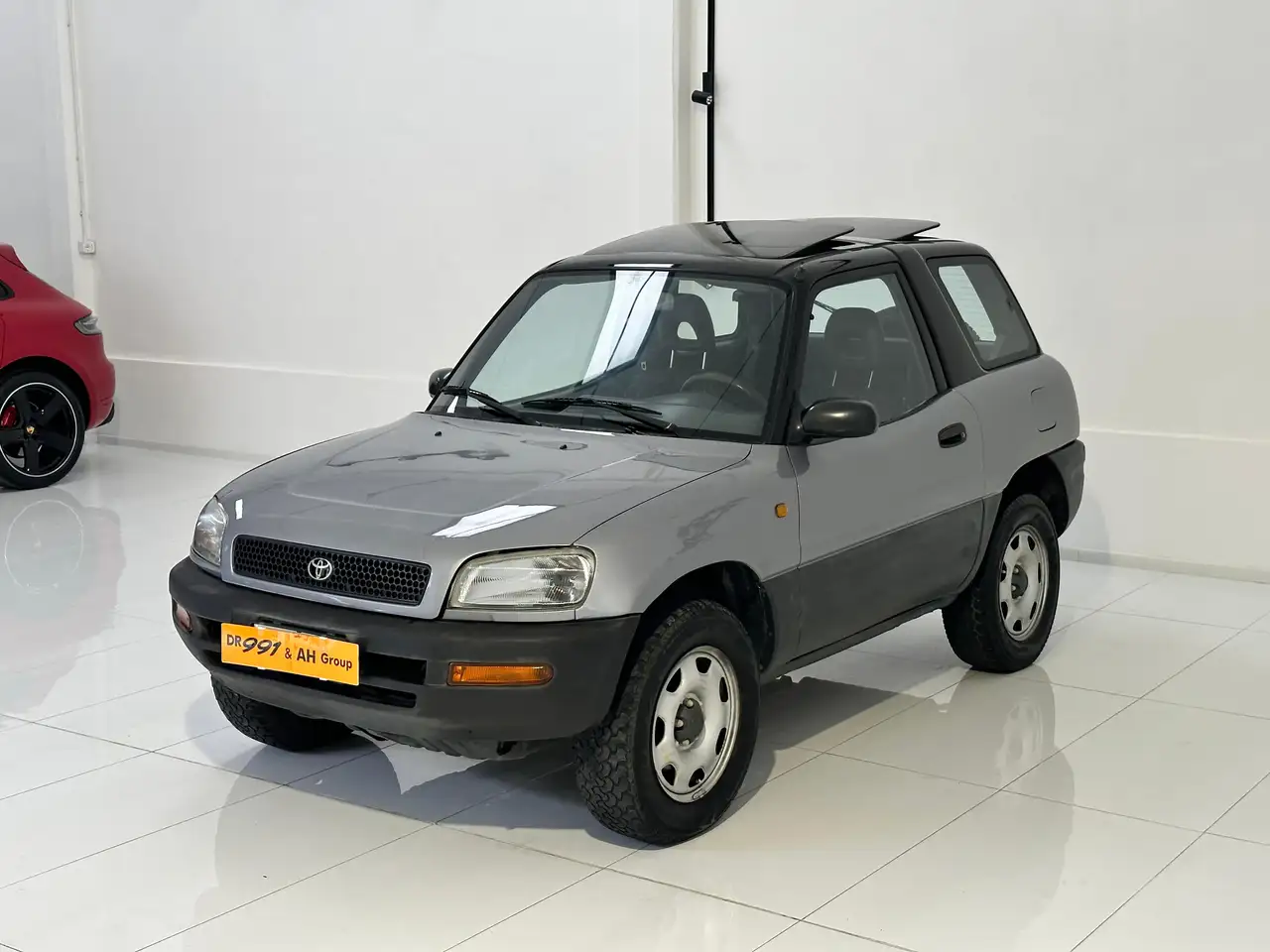 Toyota Rav4 I 1994 RAV4 3p 2.0 UNICA Tetto apribile, foto 3