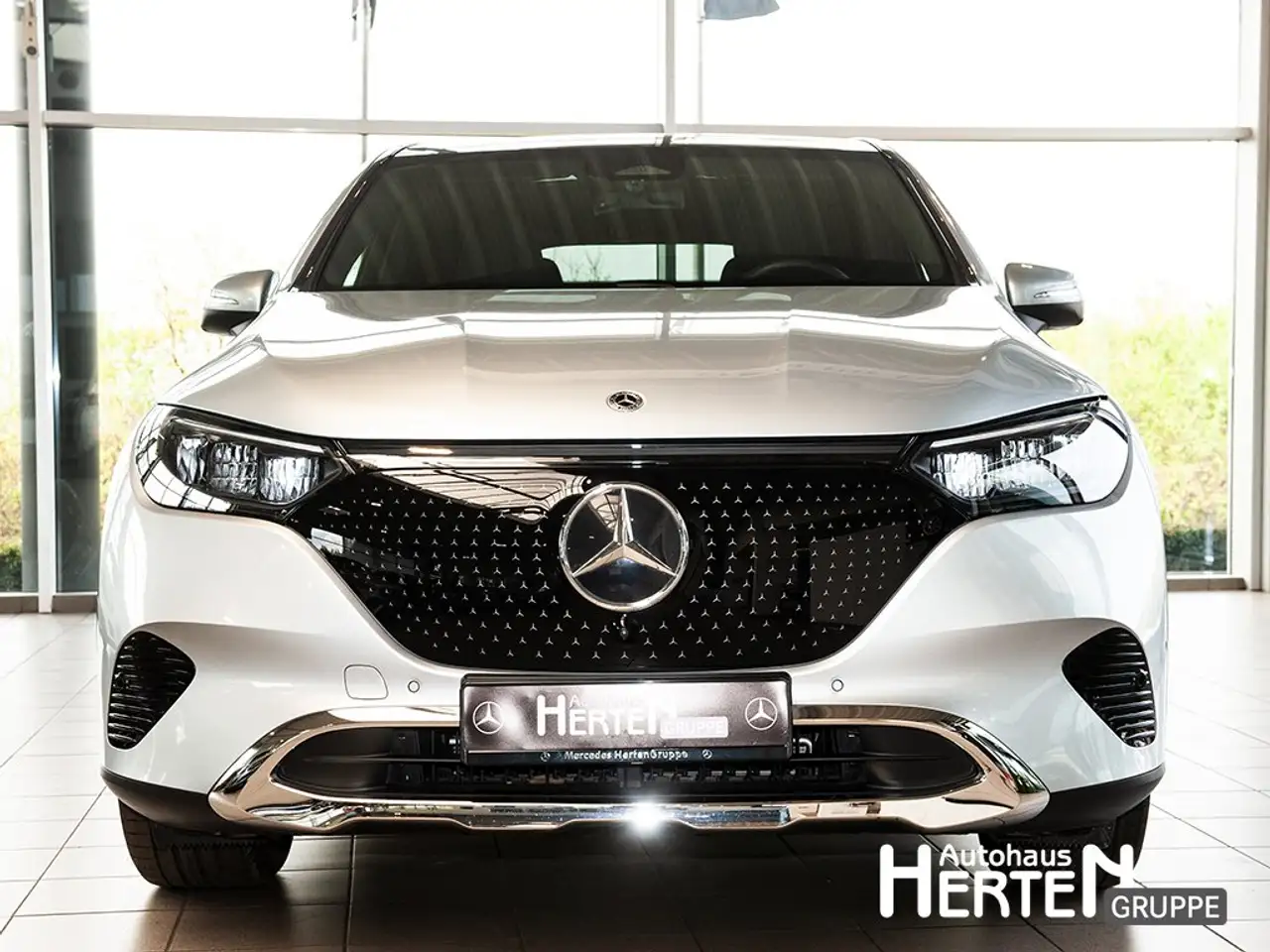 Mercedes-Benz EQE 300 SUV+ELECTRIC-ART+PANO+360°+AHK+BURMESTER 2