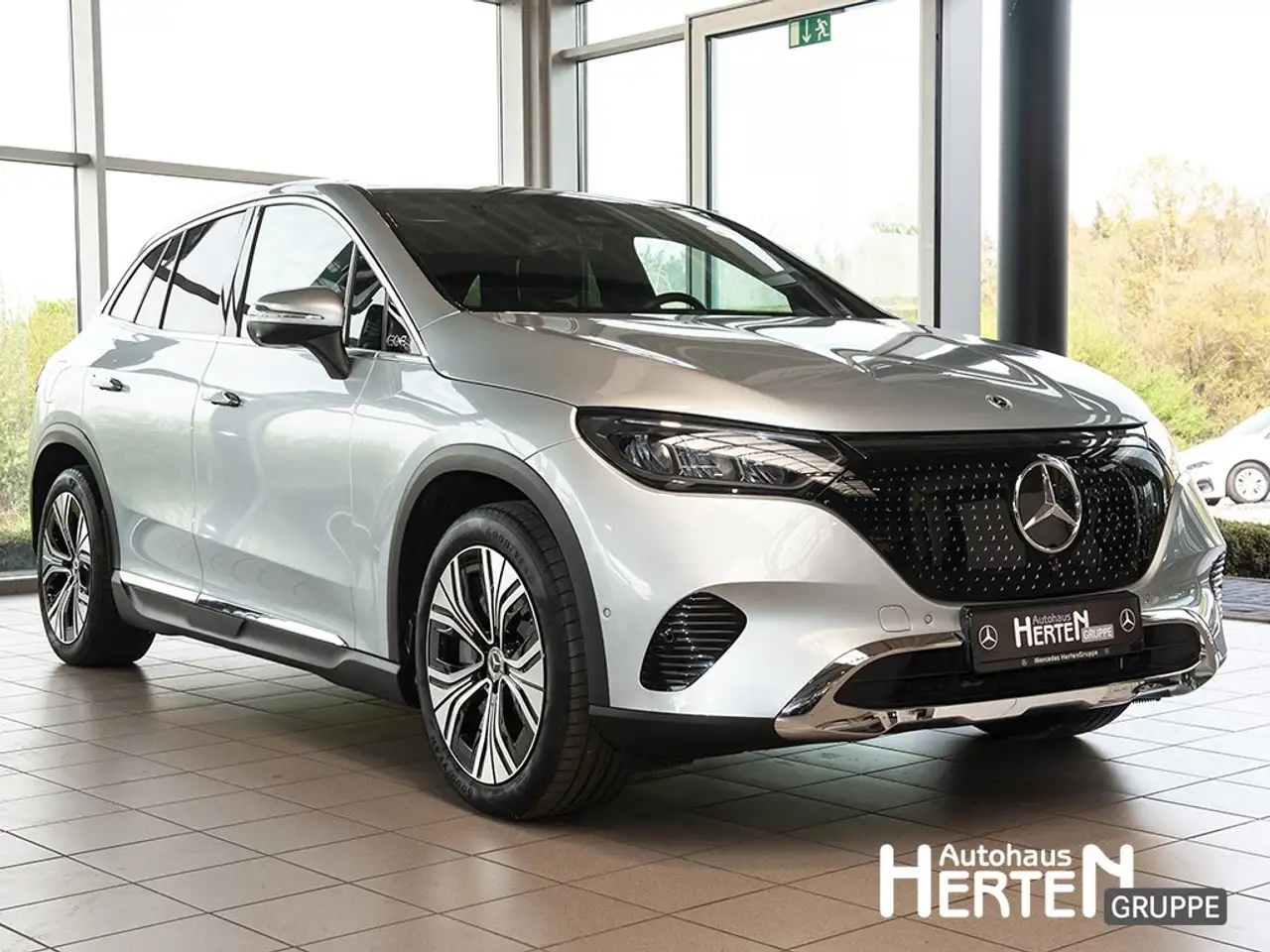 Mercedes-Benz EQE 300 SUV+ELECTRIC-ART+PANO+360°+AHK+BURMESTER 3