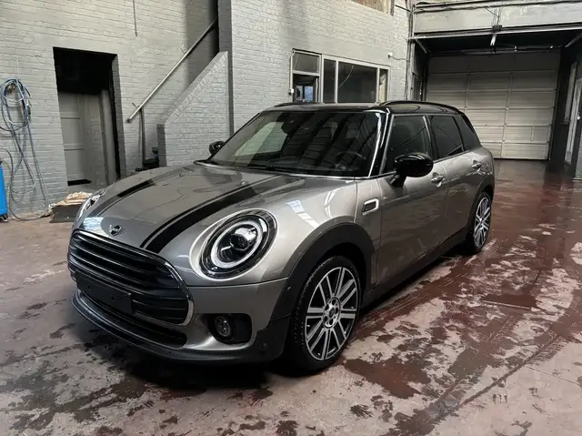 MINI Cooper Clubman Finition John Cooper * CARPLAY * AUTOMATIQUE