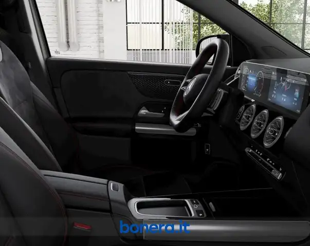 Mercedes-Benz Gla view 7