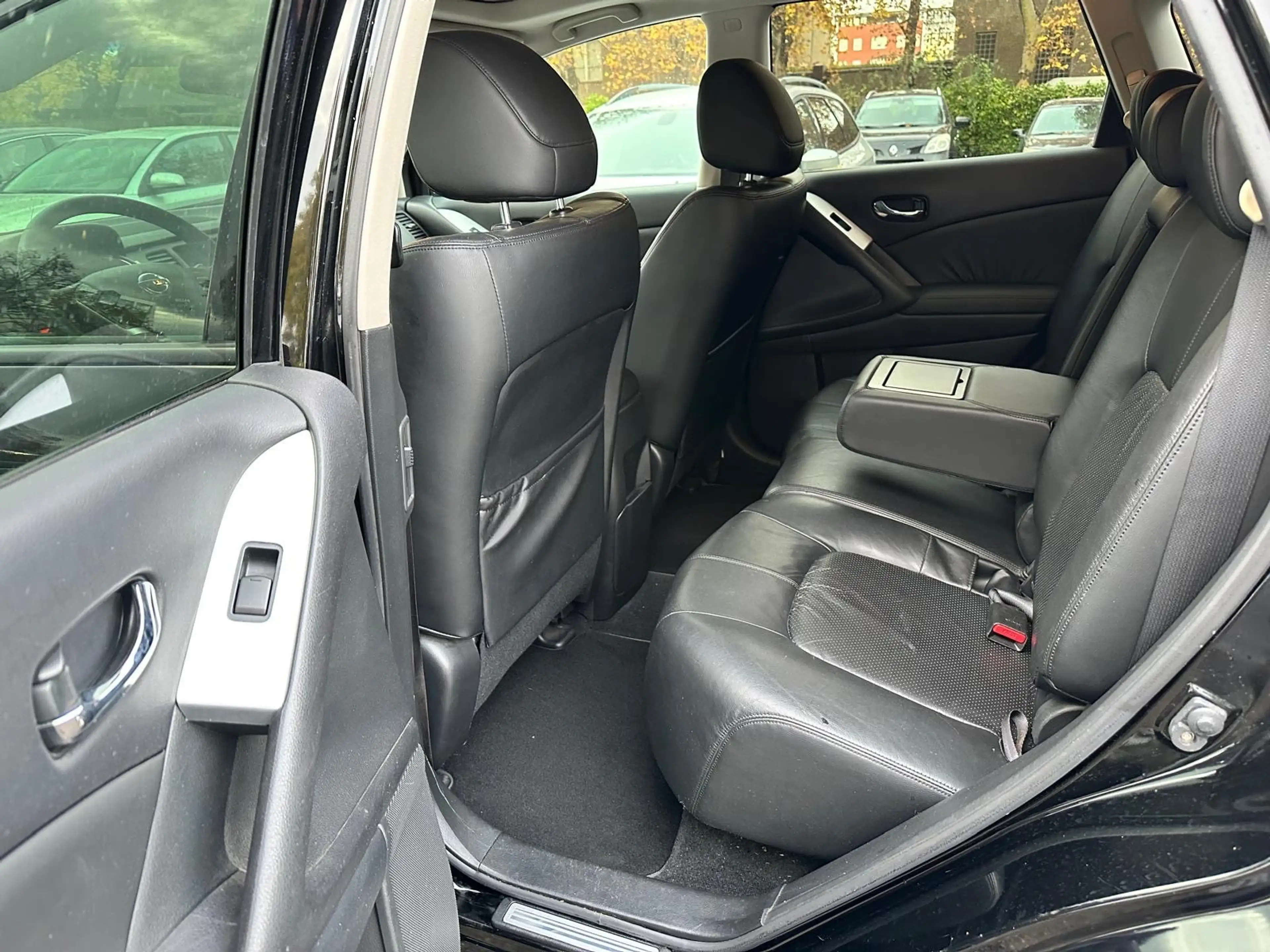 Nissan Murano Executive — photo 10
