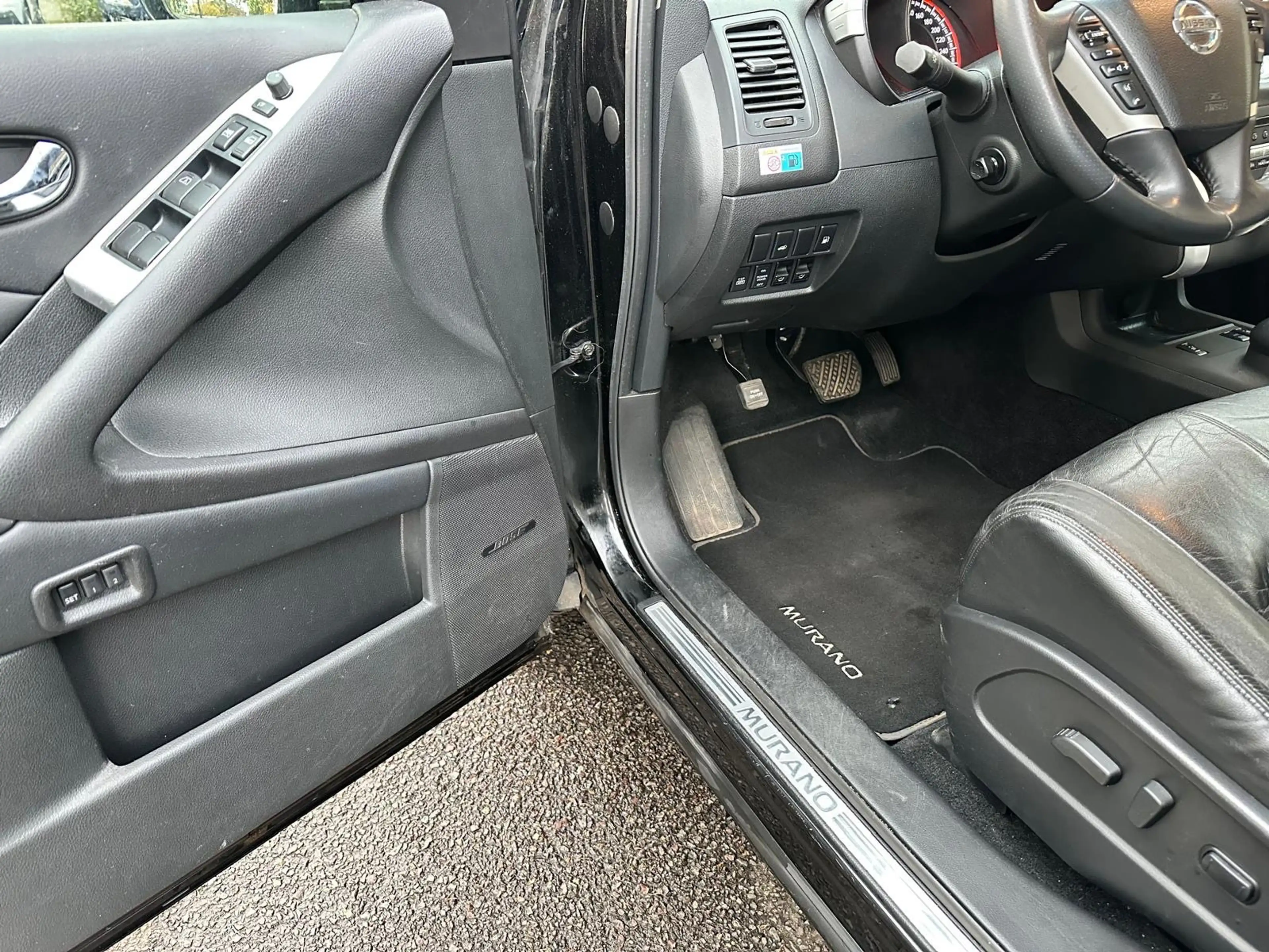 Nissan Murano Executive — photo 15