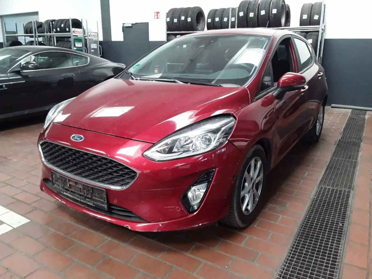 Ford Fiesta Cool & Connect Motorschaden Rouge - 1