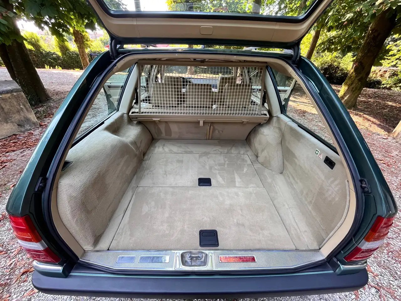 Mercedes-Benz E 200 E SW 200 TE, foto 12
