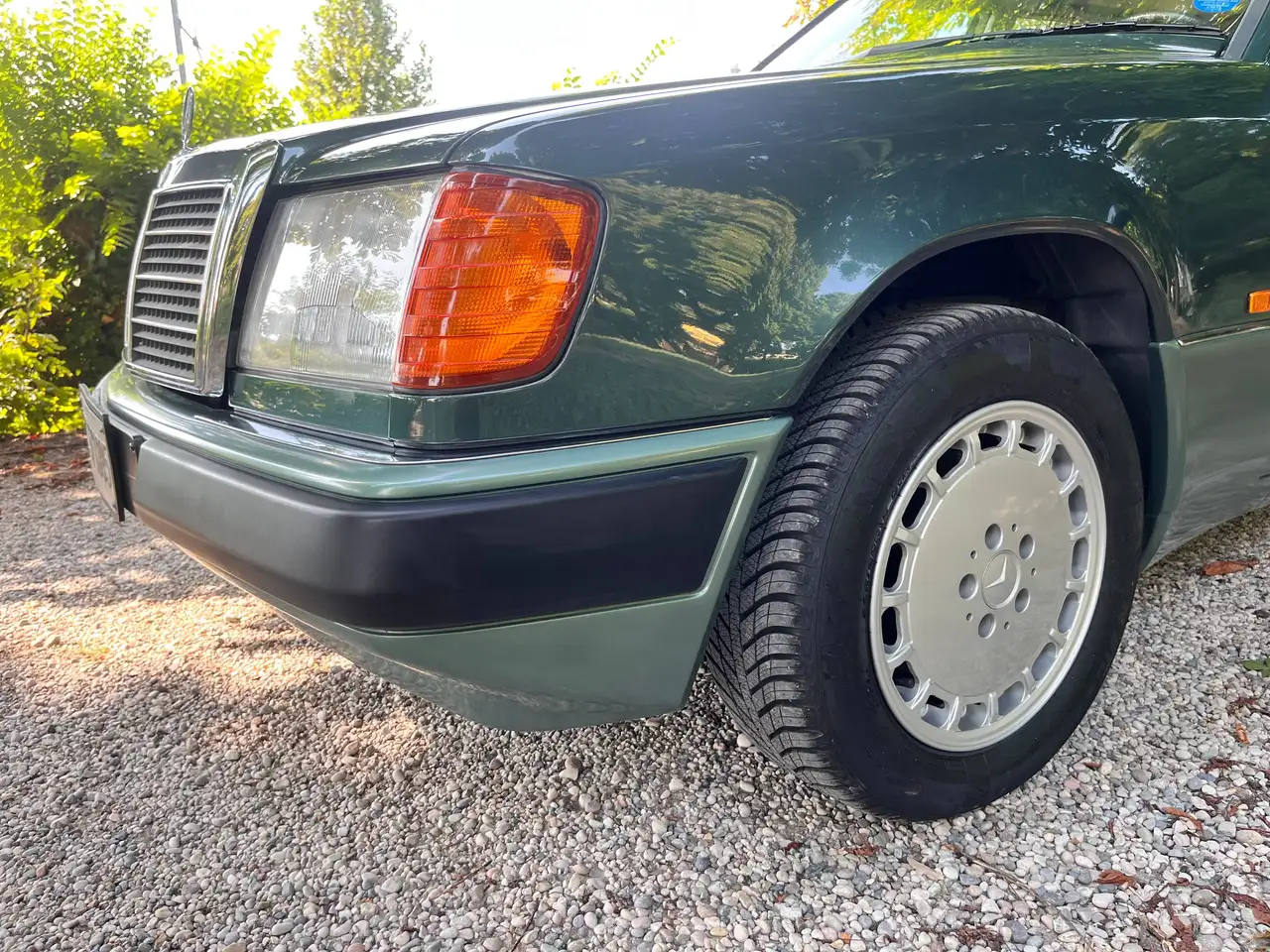 Mercedes-Benz E 200 E SW 200 TE, foto 2