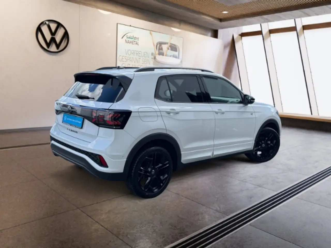 Volkswagen T-Cross 1.5TSI DSG R-LINE IQ-LIGHT NAVI AHK 18'' ACC 2Z-KL 5
