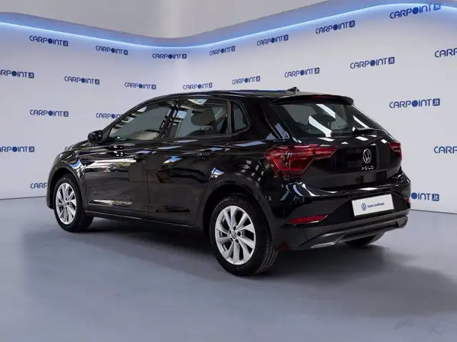 Volkswagen Polo view 5