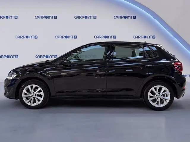 Volkswagen Polo view 4