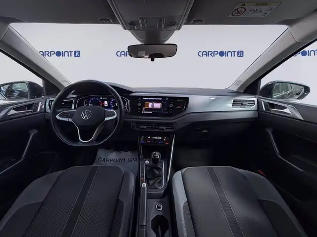 Volkswagen Polo view 12