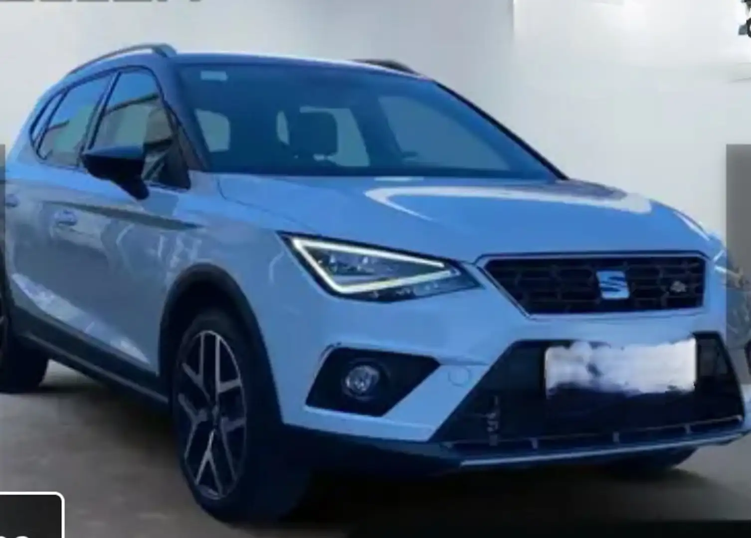 SEAT Arona Arona 1.0 tgi FR 90cv Bianco - 2