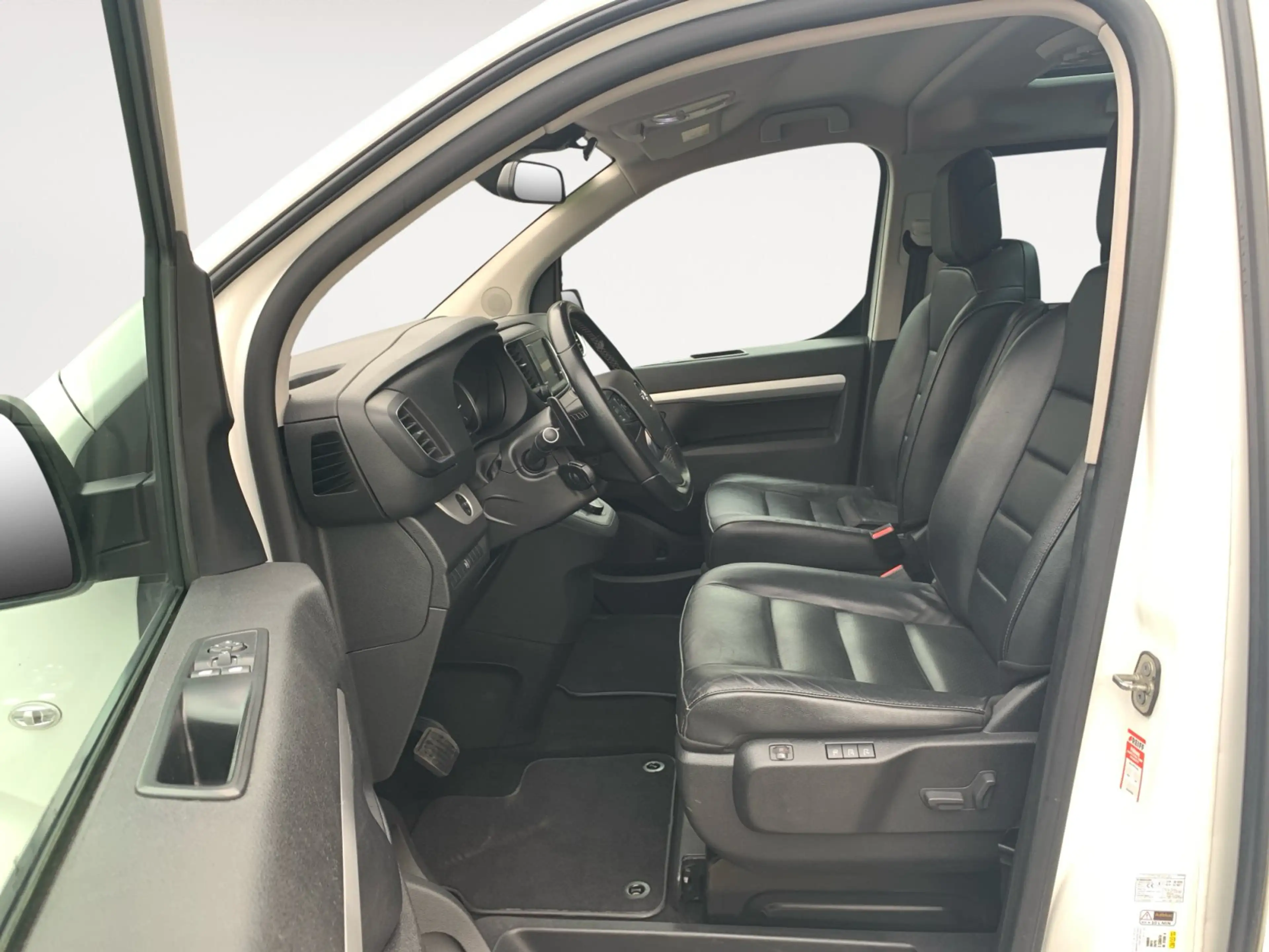 Opel Zafira Life 2.0 D (L2) Elegance M 2xKlima ACC LM — photo 11