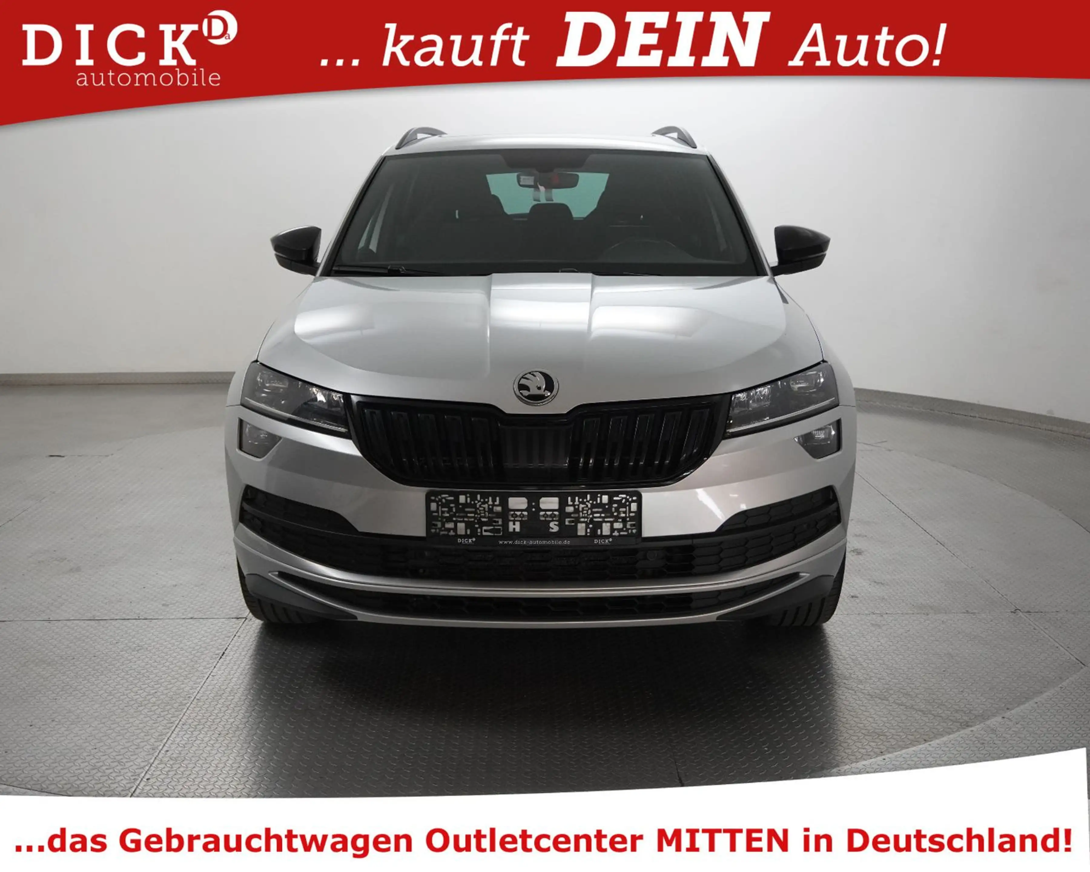 Skoda Karoq 2.0d DSG Sportline 4x4 PANO+LED+AHK+SHZ+19 — photo 3