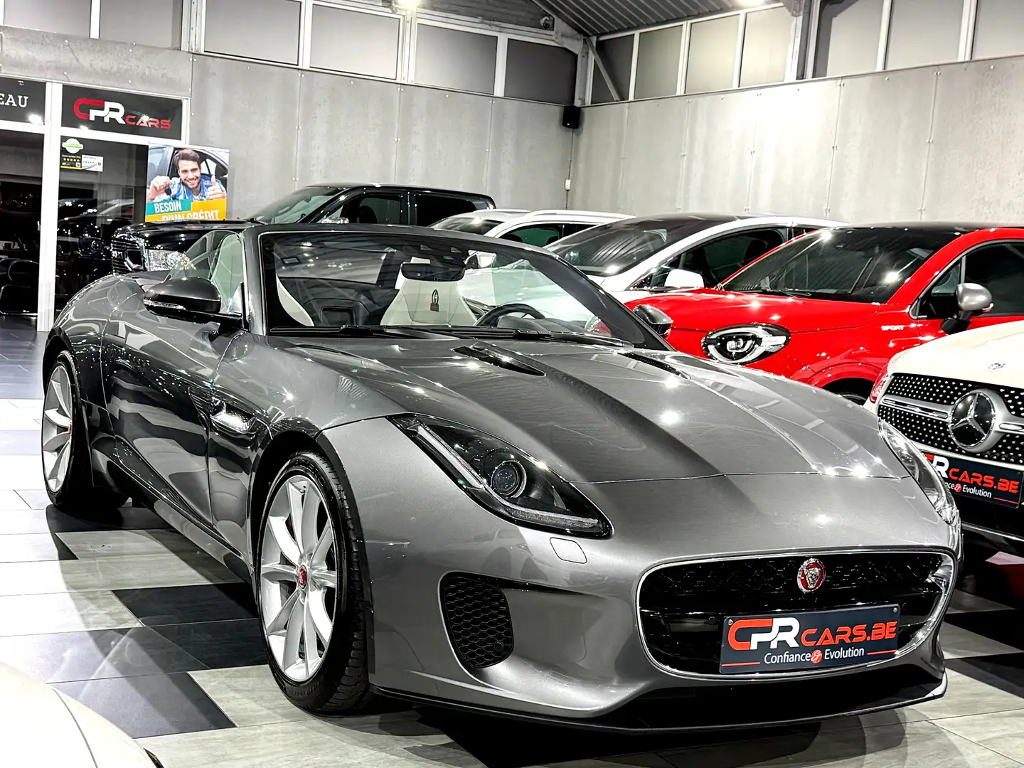 Jaguar F-Type F-Type Cabriolet 2.0 i4 Pack Sport Etat Neuf Full Gris - 2