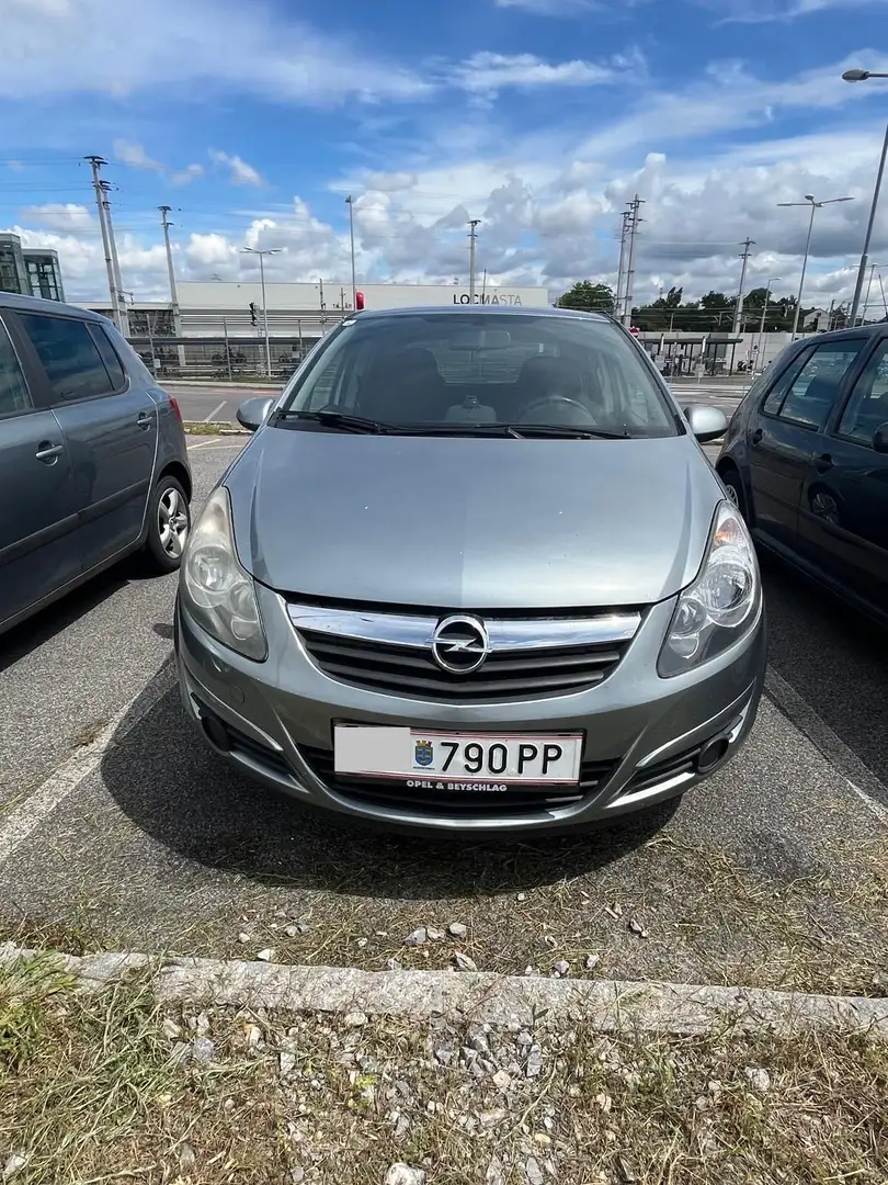 Opel Corsa 1.4 16V Automatik Color Edition - 1