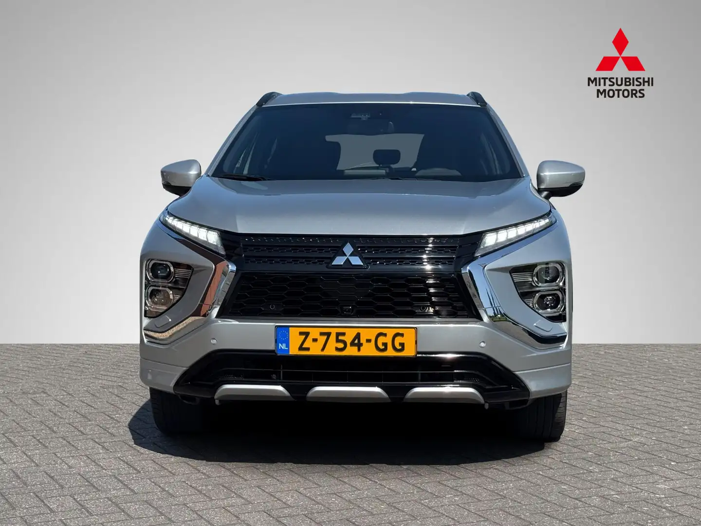 Mitsubishi Eclipse Cross 2.4 PHEV Executive | Stuur- + Stoelverwarming | Do Gris - 2
