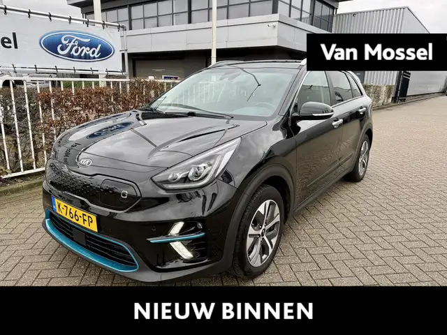 Kia e-Niro ExecutiveLine 64 kWh Afn. Trekhaak | Stoelverwarmi