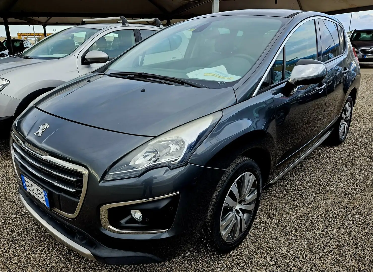 Peugeot 3008 PureTech Turbo 130 S&S Access Grau - 1