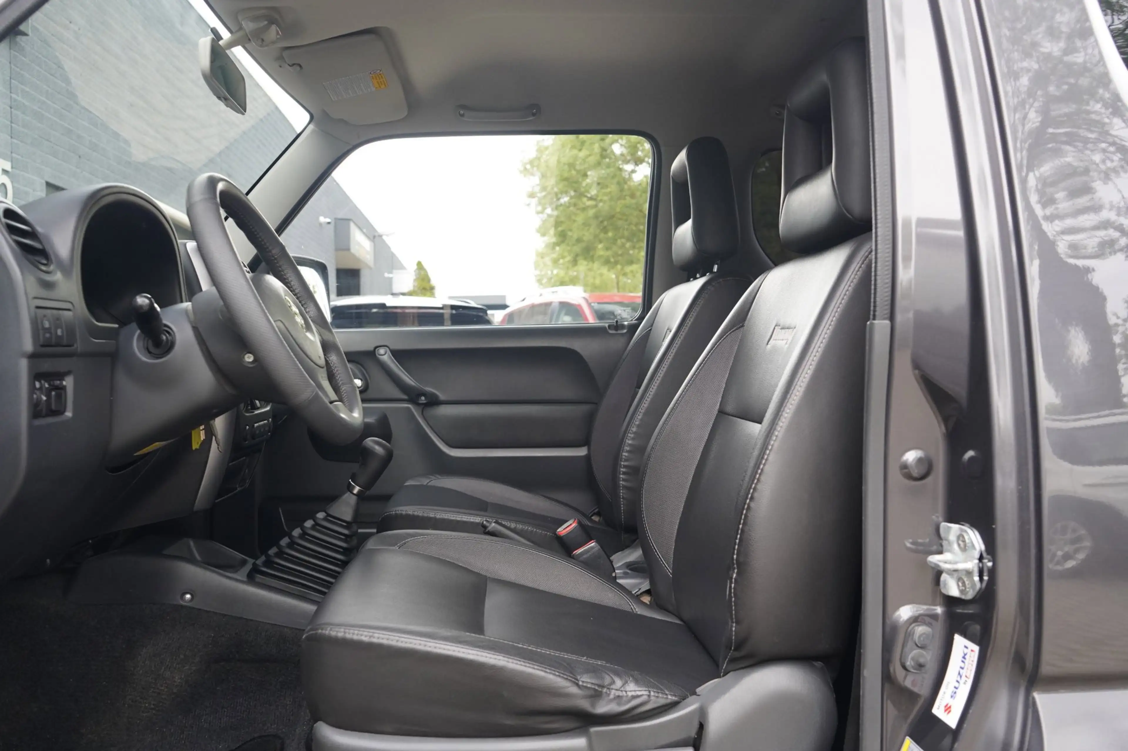 Suzuki Jimny 1.3 Exclusive 4WD, Leer, Airco, Stoelverwarming — photo 5