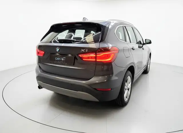 BMW X1 view 24