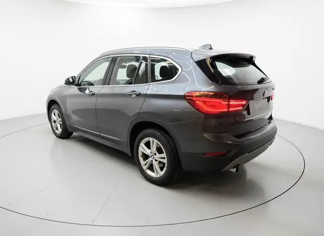 BMW X1 view 7