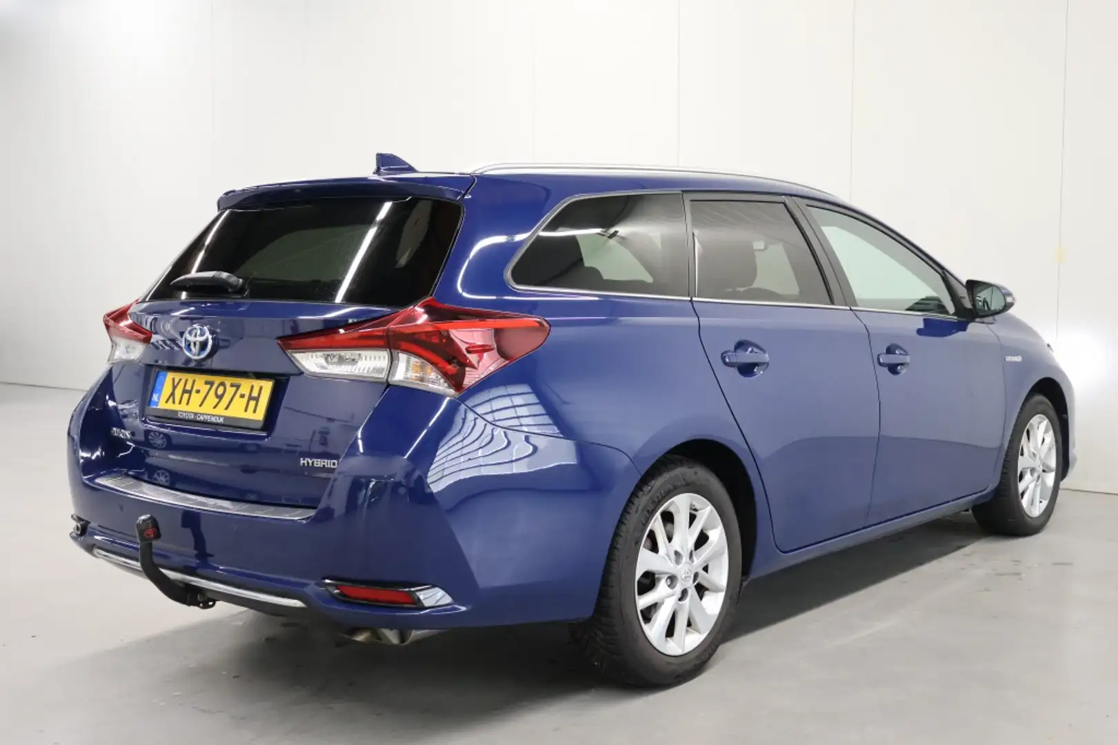 Toyota Auris Touring Sports 1.8 Hybrid Dynamic Ultimate Azul - 2