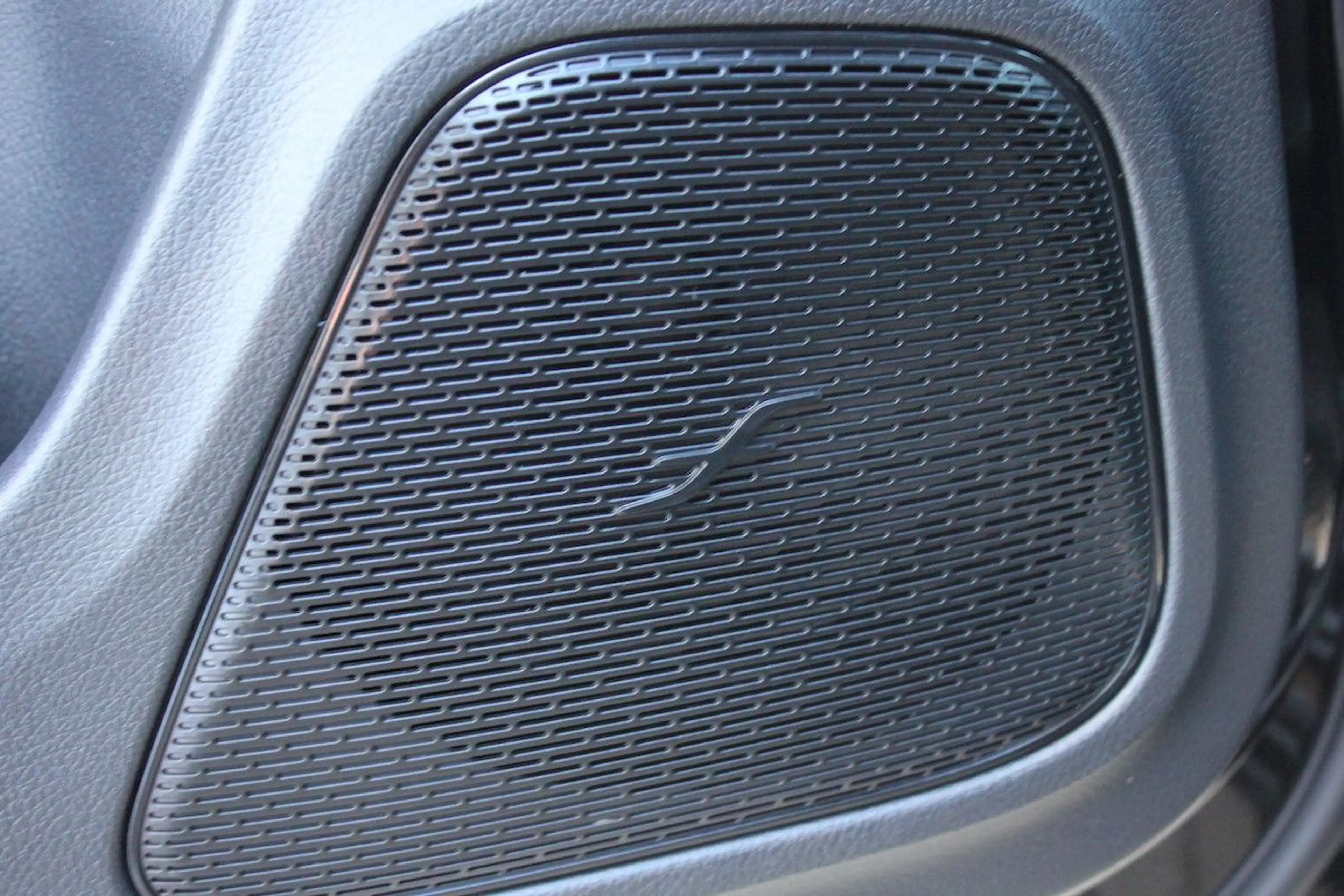 Mercedes-Benz CLA 250 e Coupé Cp. EQ Plug-In Hybrid NIGHT WIDE — photo 12