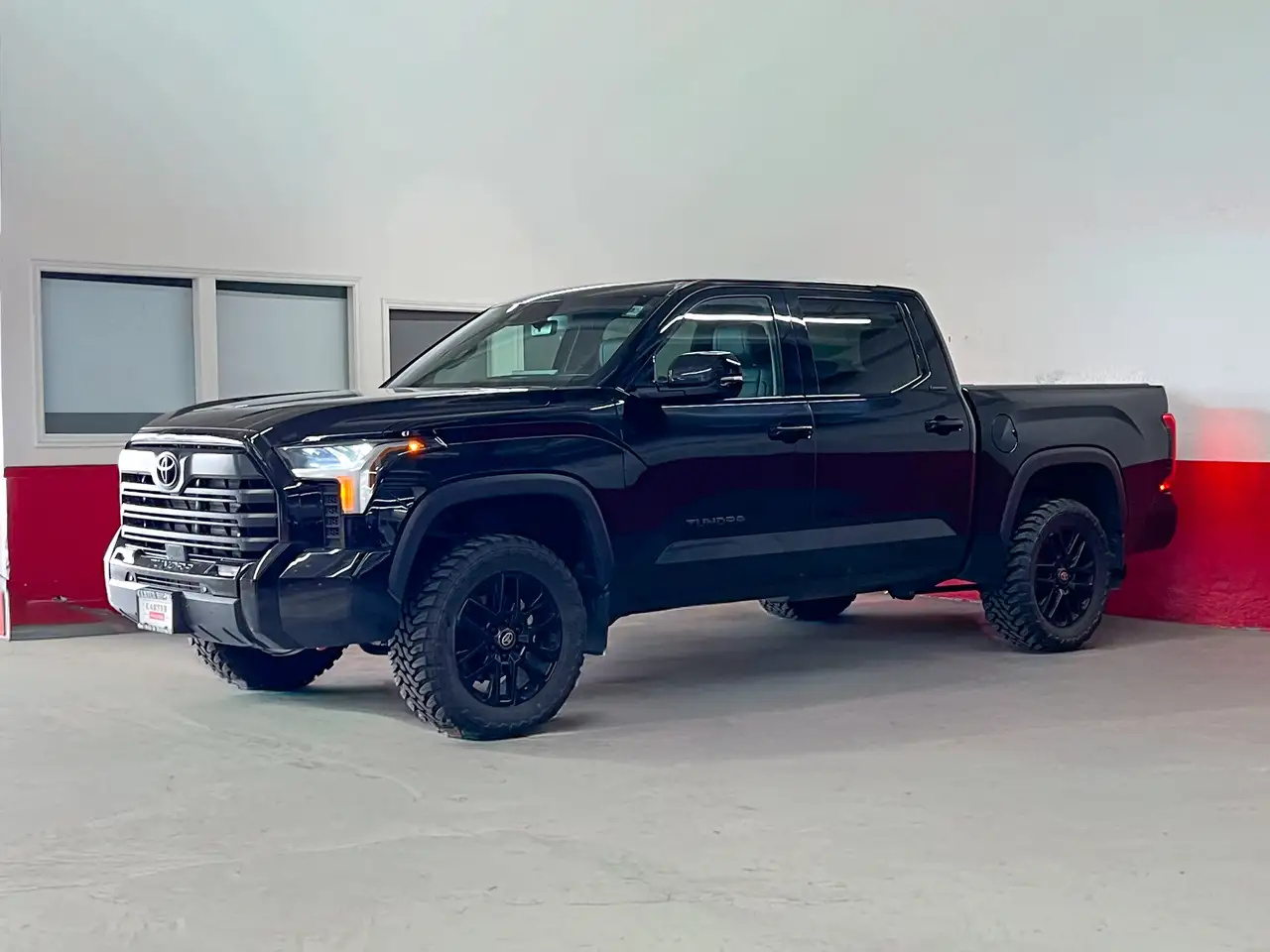 Toyota Tundra снимка Toyota Tundra