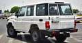 Toyota Land Cruiser Toyota Land Cruiser 76 2,8 l Diesel manual Beige - thumbnail 3