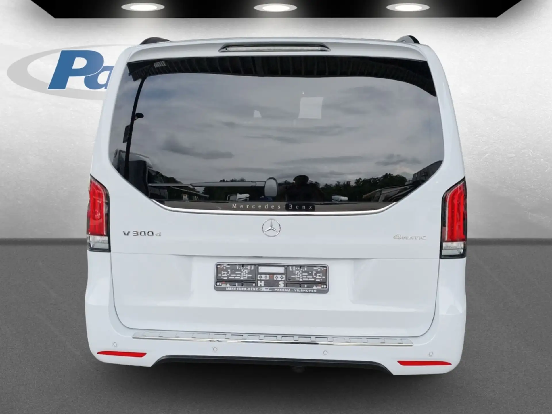 벤츠 Mercedes-Benz V-Class V 300 2025 화이트 사진 7