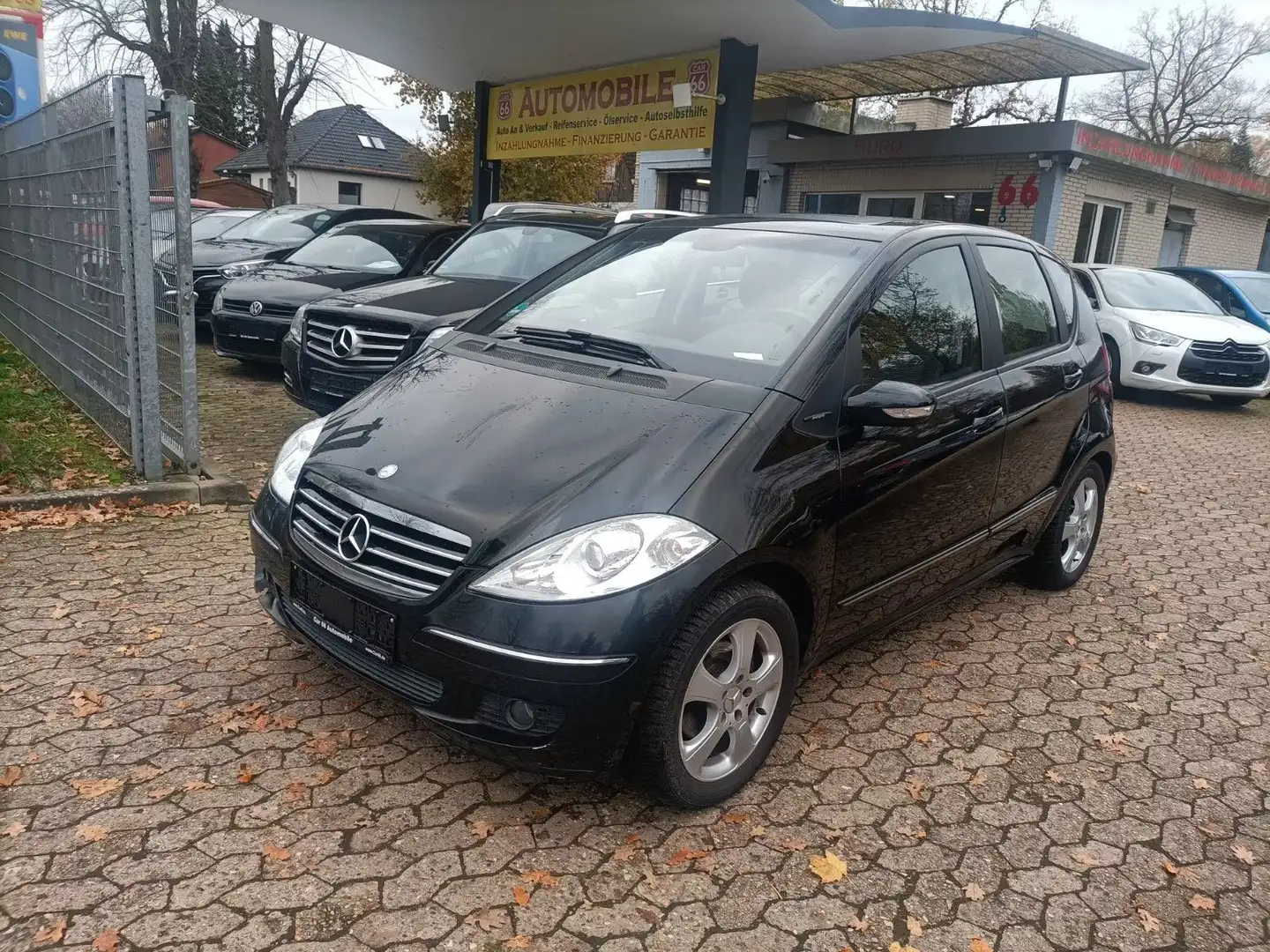 Mercedes-Benz A 150 / Klimaanlage / Schwarz - 1