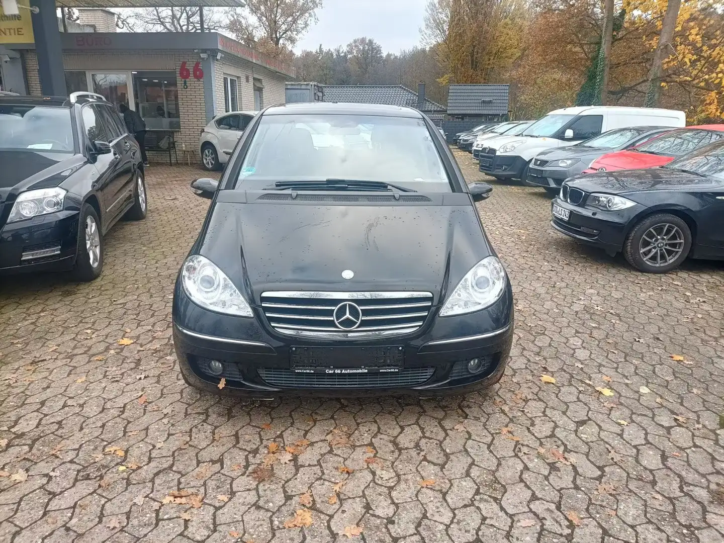 Mercedes-Benz A 150 / Klimaanlage / Schwarz - 2